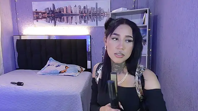 lyam ebony  online show from November 9, 8:27 pm