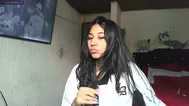 lyam ebony  online show from March 12, 6:10 pm