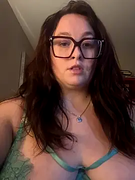 Misscurvy25 online show from November 4, 5:18 pm