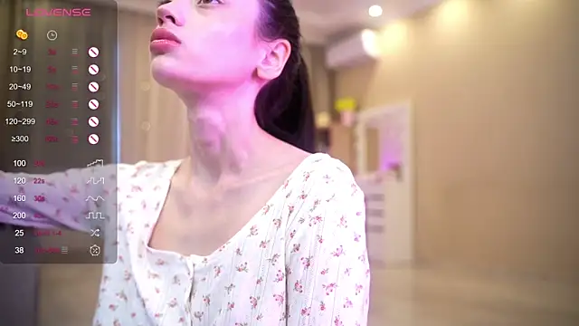 Bananalizzy online show from June 5, 10:43 am