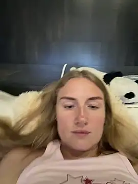 olliebells online show from June 19, 1:14 pm