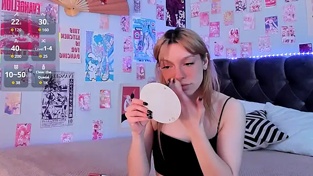 CindyMoriLove online show from April 23, 5:48 am