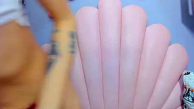 luci miller online show from March 21, 8:19 am