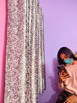 Student12th online show from November 28, 6:00 pm