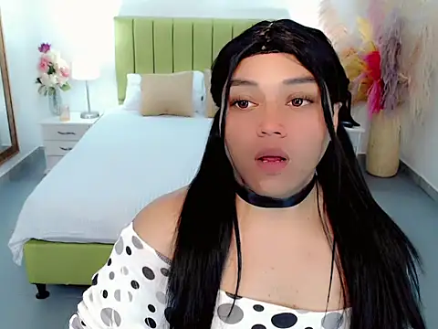 sebastian cruz  online show from February 8, 7:17 pm