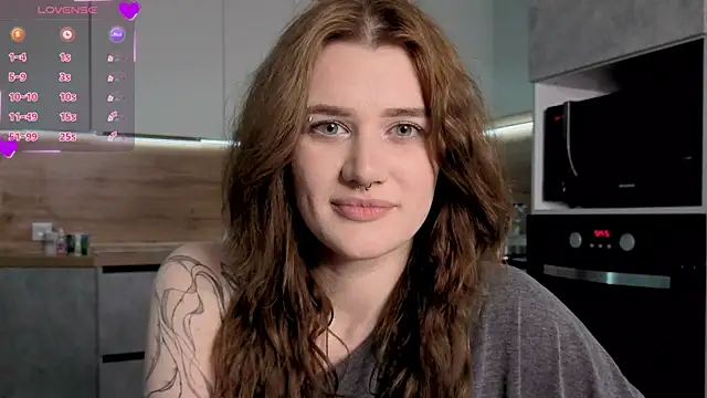 eshleeygreen online show from April 7, 6:43 pm