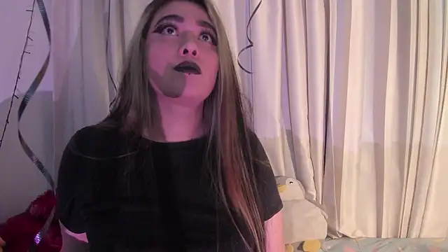 Lilith Zenith  online show from March 13, 3:52 am