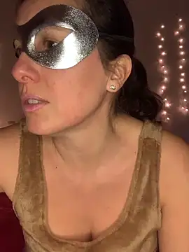 massagistahotbrunette online show from March 1, 8:52 pm