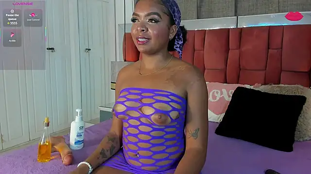 RubyCrox online show from April 22, 3:36 am