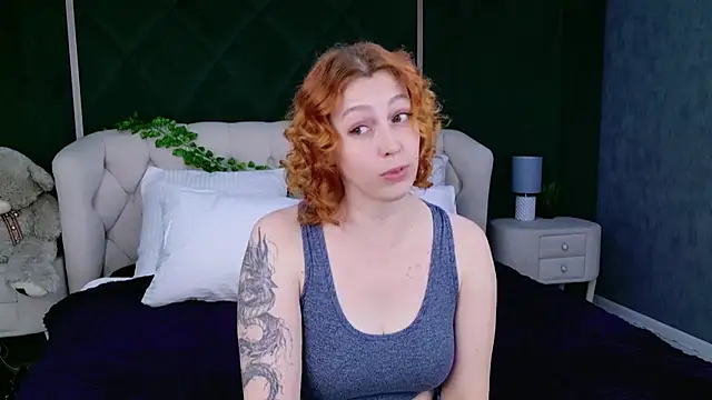 Evie Berret online show from November 24, 10:50 am