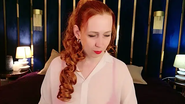 Evie Berret online show from June 7, 9:21 pm