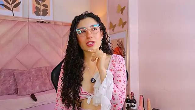 DemiJones  online show from June 12, 4:53 am