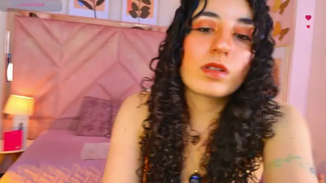 DemiJones  online show from April 24, 3:53 am