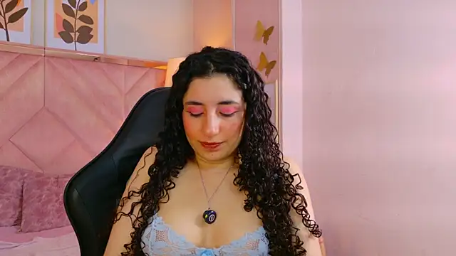 DemiJones  online show from June 11, 4:42 am