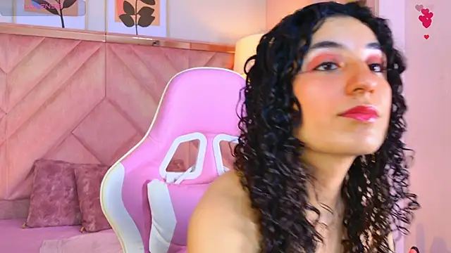 DemiJones  online show from April 23, 4:20 am