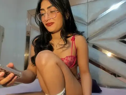 HannaLis online show from December 15, 4:29 am