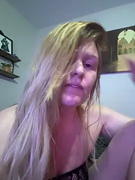 luckyfungurl online show from February 27, 10:26 am