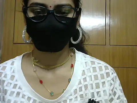 Fairy Pie online show from April 4, 8:29 pm