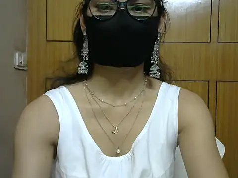 Fairy Pie online show from March 3, 9:32 pm