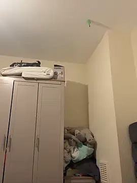 bry8661 online show from April 28, 11:19 pm