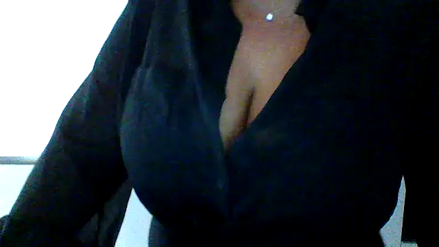 cleo094 online show from November 16, 5:42 am