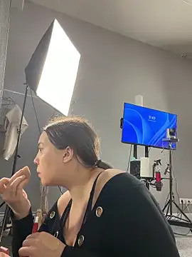 KilianaNoir online show from April 20, 6:49 am