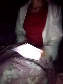 Lynn-122 online show from April 19, 8:11 pm