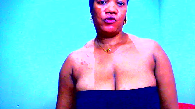 DustyLucy02 online show from May 15, 2:20 pm