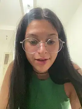 amazonaa9 online show from January 5, 6:44 pm