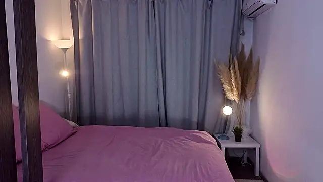 mybayby online show from February 26, 4:28 pm