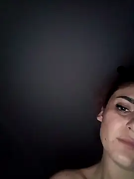 She Sars online show from December 3, 9:39 pm