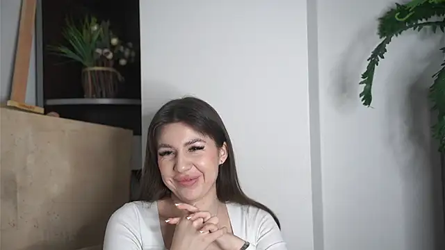 BrittanieBlunt online show from November 9, 3:57 am