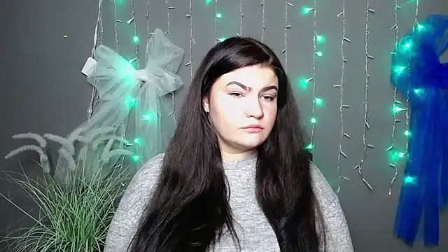 KateNils online show from November 9, 1:29 pm