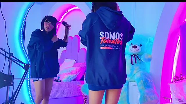 BunnySexyy18 online show from March 27, 3:30 am