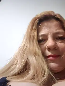 karlaanqui1 online show from April 27, 10:23 am