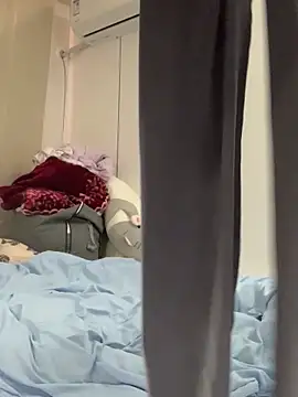 hoho-is online show from April 25, 8:28 am