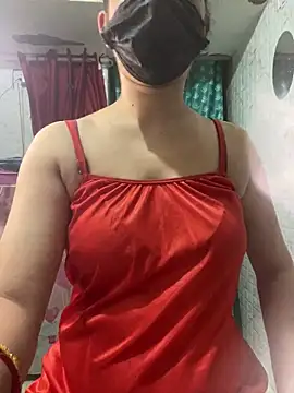 Red Queen 11 online show from March 10, 6:45 pm