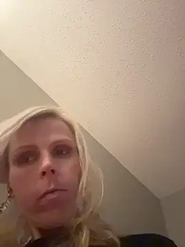 machineslut online show from July 3, 4:02 pm