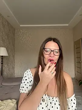 Milana8263 online show from April 14, 8:03 am