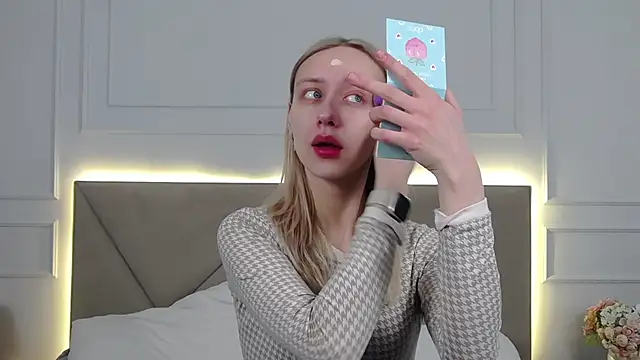 RachaelCute online show from February 19, 12:37 pm