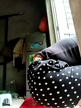 vangkt-cute online show from April 21, 3:57 am