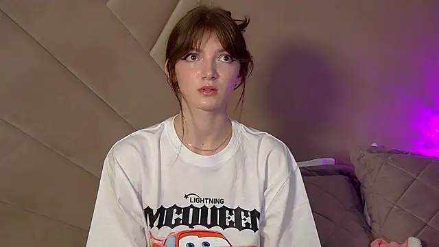 SophiaProve online show from April 20, 6:11 pm