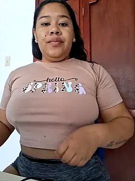 Sarahy- online show from April 23, 1:57 pm