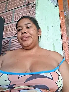 Sarahy- online show from April 18, 9:15 pm