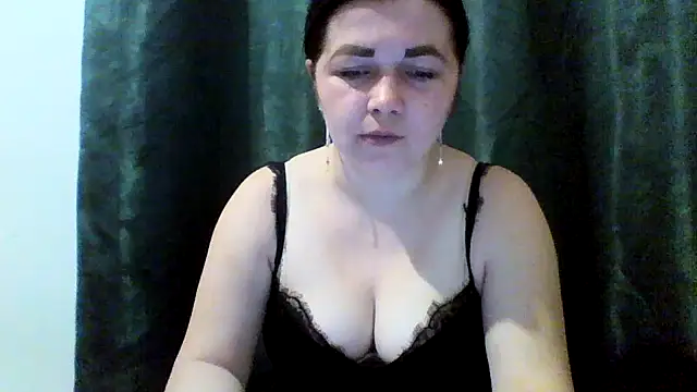 Vitalina282128 online show from April 24, 8:55 pm