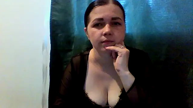 Vitalina282128 online show from June 25, 2:40 pm