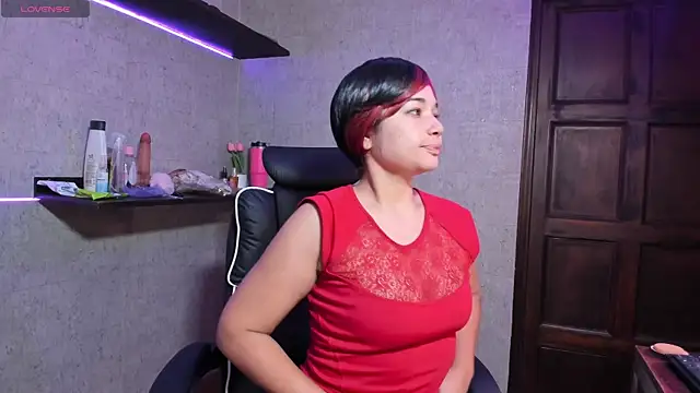 jesssie lee online show from November 24, 10:12 pm