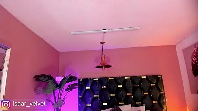 Velvet Dreamss online show from April 22, 11:40 am