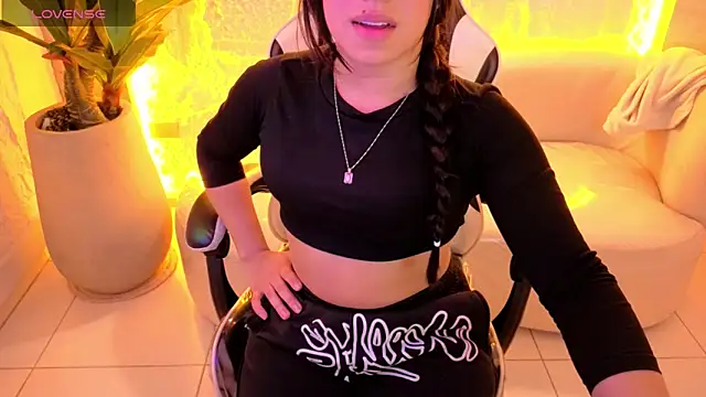 Juliana Tx online show from March 8, 2:59 am