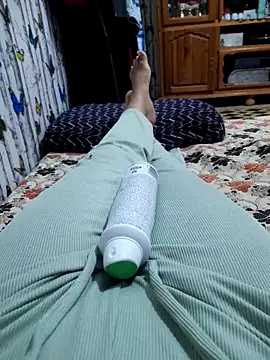 Tota sexi online show from April 26, 2:15 pm